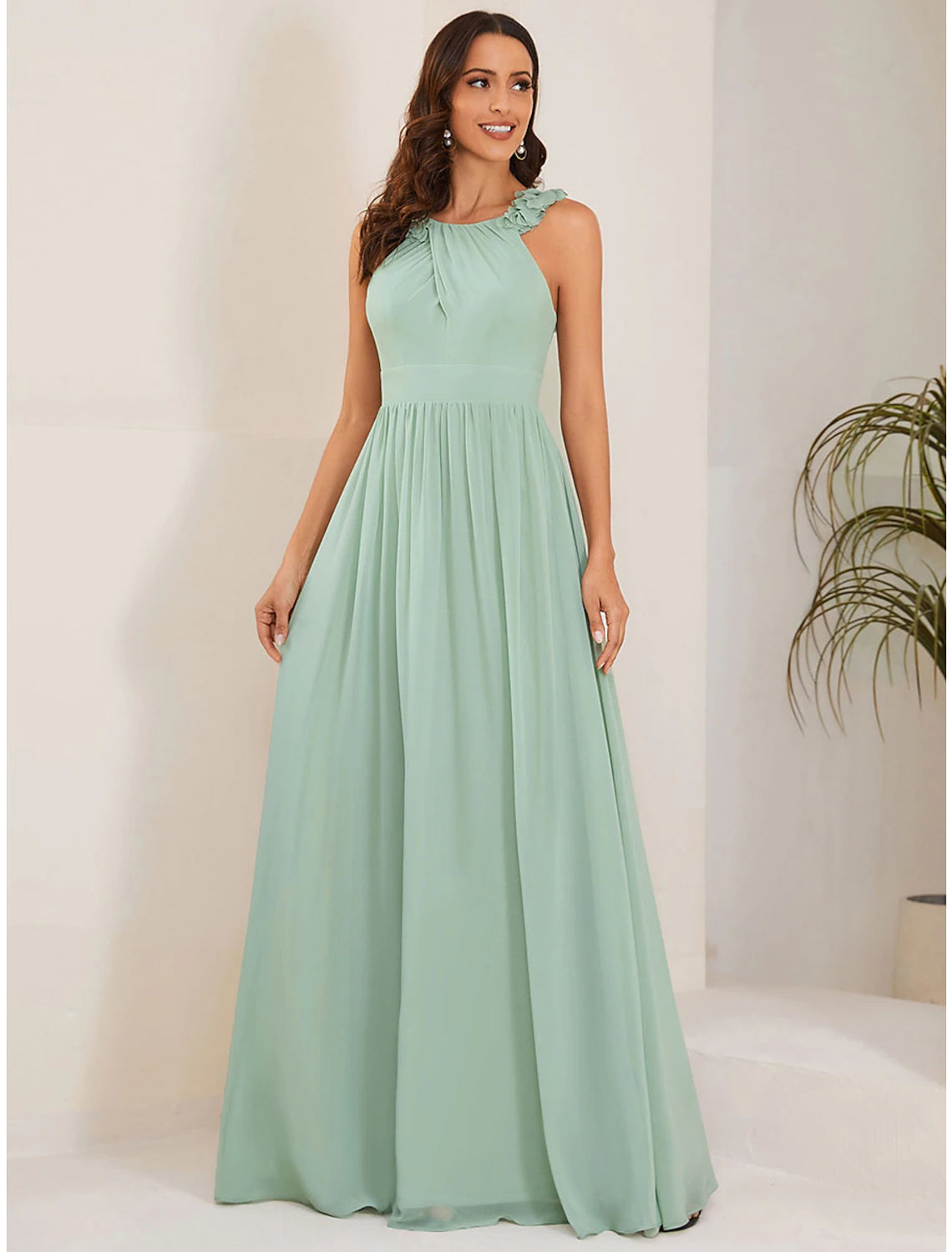 Wholesale  A-Line Wedding Guest Dresses Open Back Dress Formal Black Tie Floor Length Sleeveless Jewel Neck Bridesmaid Dress Chiffon with Pleats Shouder Flower